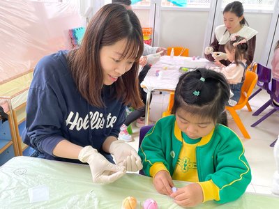 Laboratorio di torta al budino di riso