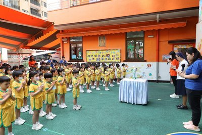 聖母マリアの月