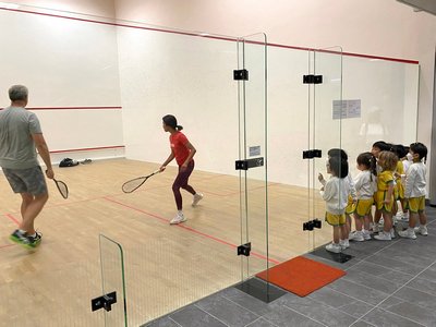 參觀港灣道體育館