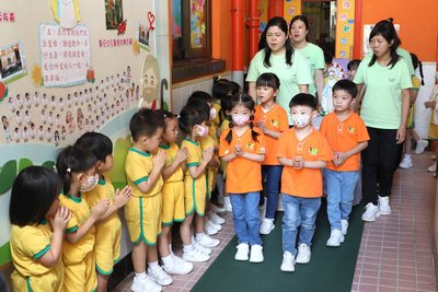 マザー・マリア・パレード