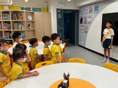 參觀海怡寶血小學