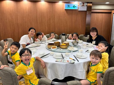 L'ora del tè in un ristorante cinese